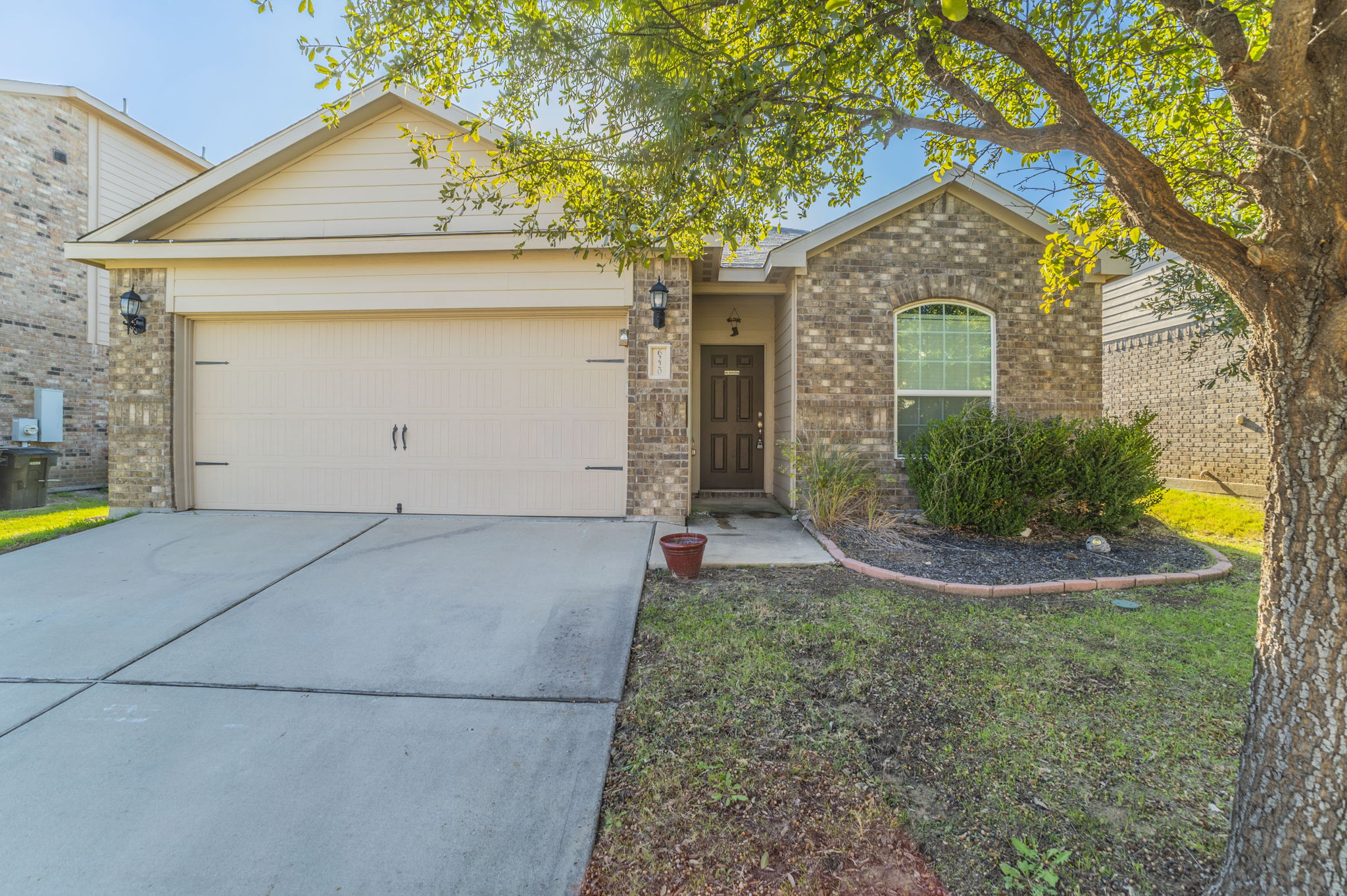 6220 Obsidian Creek Drive